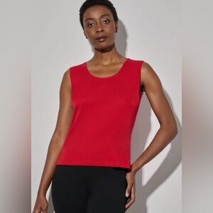 Ming Wang Scoop Neck Shell Tank Berry Size Medium